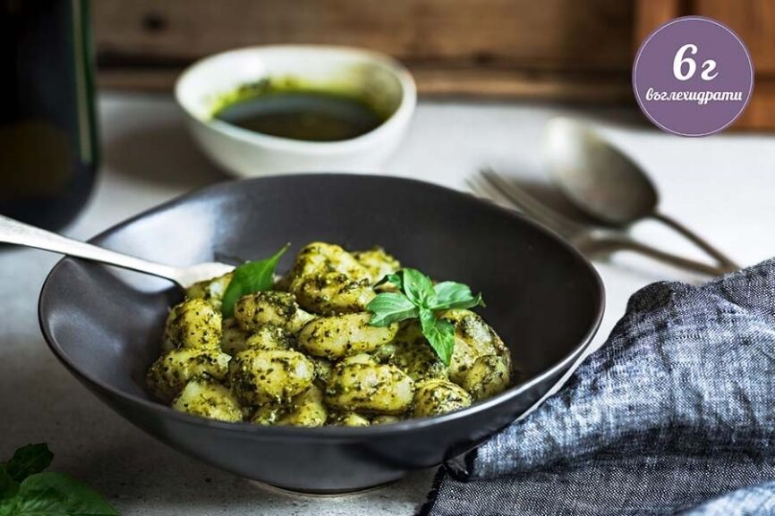 keto-nioki-bosilekovo-pesto Кето ньоки с босилеково песто.